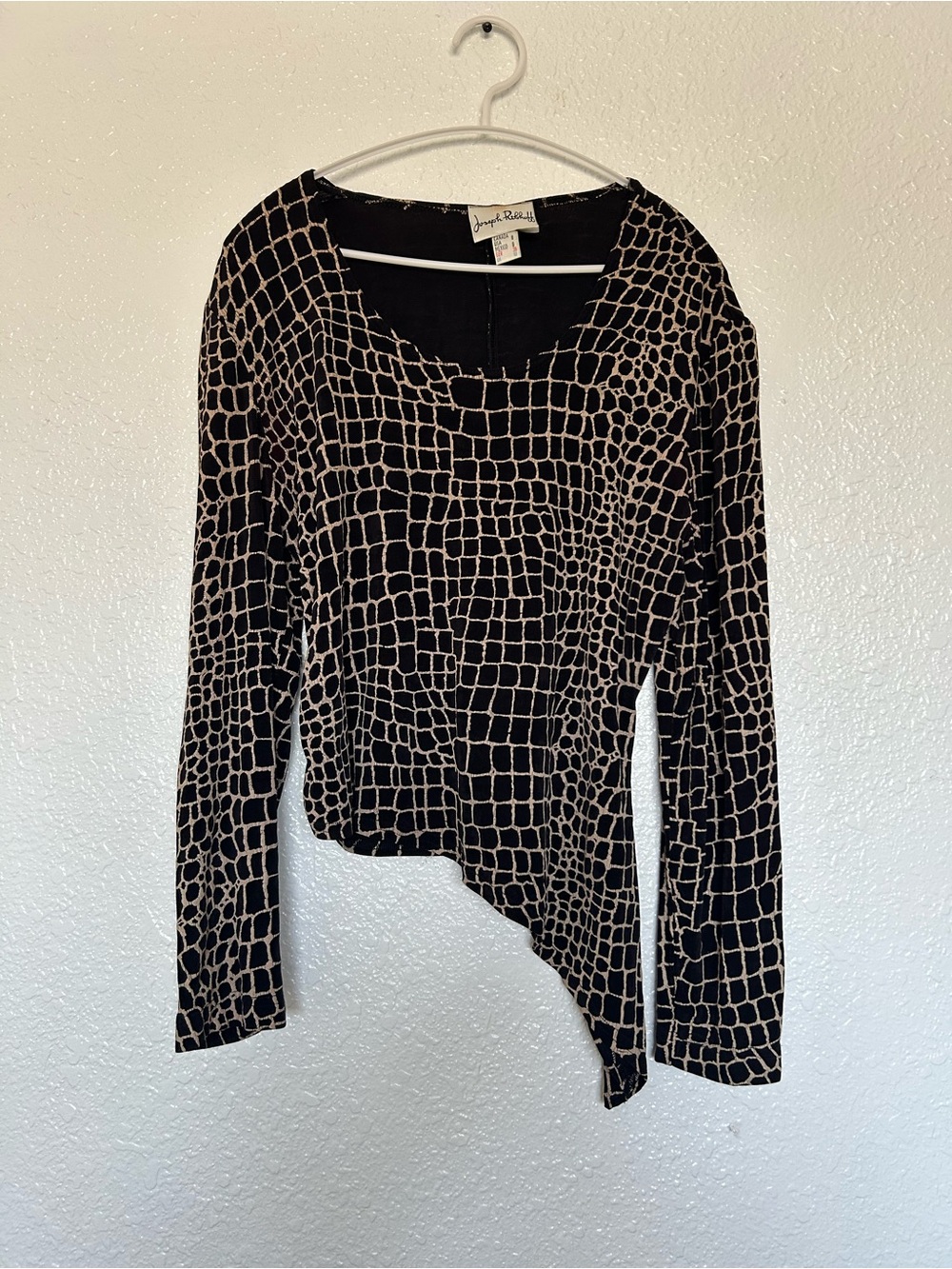 Vintage Joseph Ribkoff Asymmetrical Geometric Pattern Top